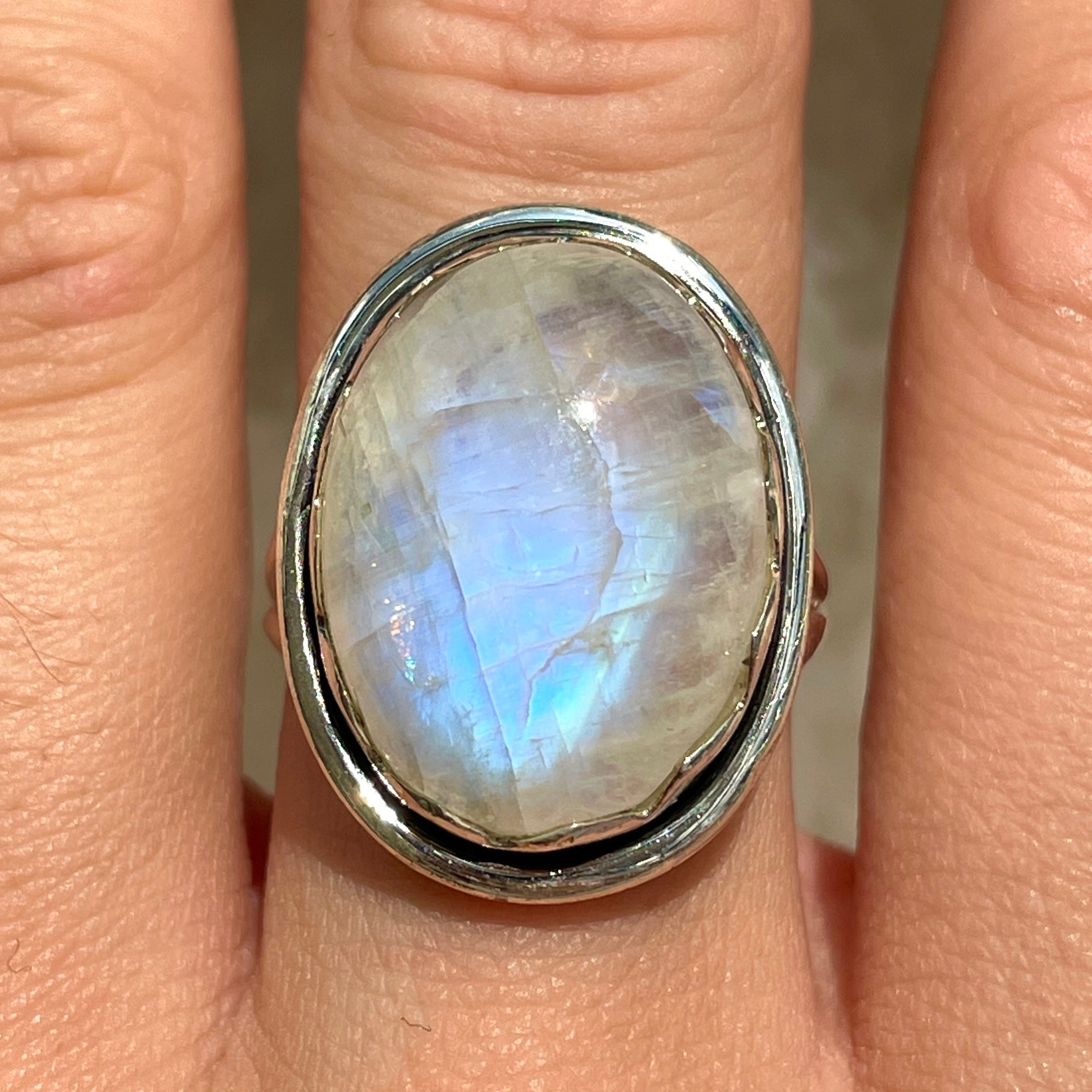 Rainbow Moonstone St. Silver Ring - Sz7 RM12 Rainbow Moonstone St. Silver Ring - Sz7 RM12